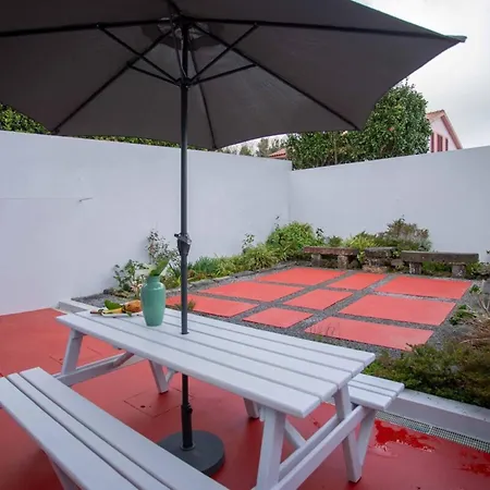 9c House * Sao Vicente Ferreira